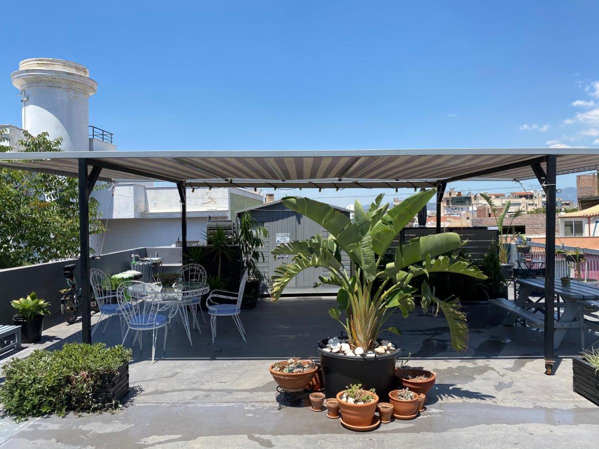 Monastiraki #Wallsfree Citycenter- Unspoiled Athens Apartments Exterior foto